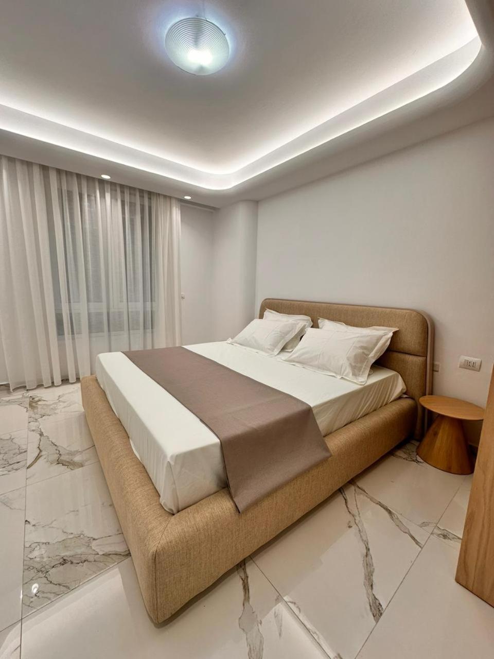 Agate City Center Apartment 地拉那 外观 照片