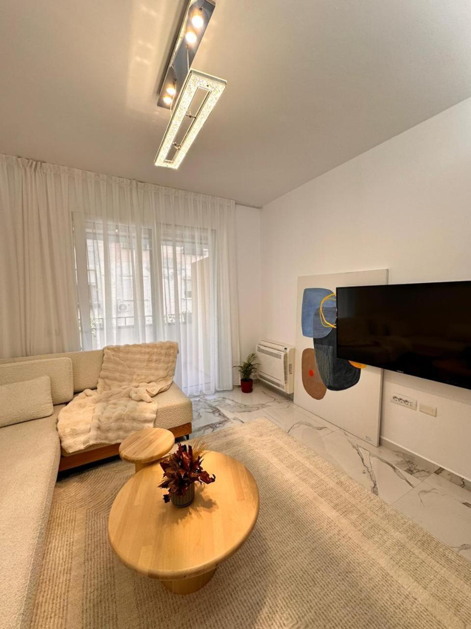 Agate City Center Apartment 地拉那 外观 照片